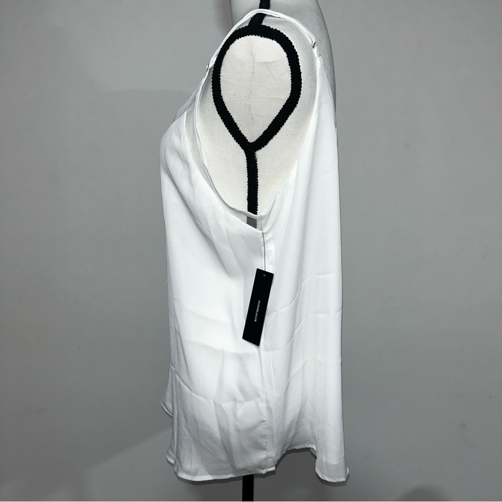 Lulu’s White Mesh Lightweight Tank Top - Slightly Stained - Picture 8 of 10